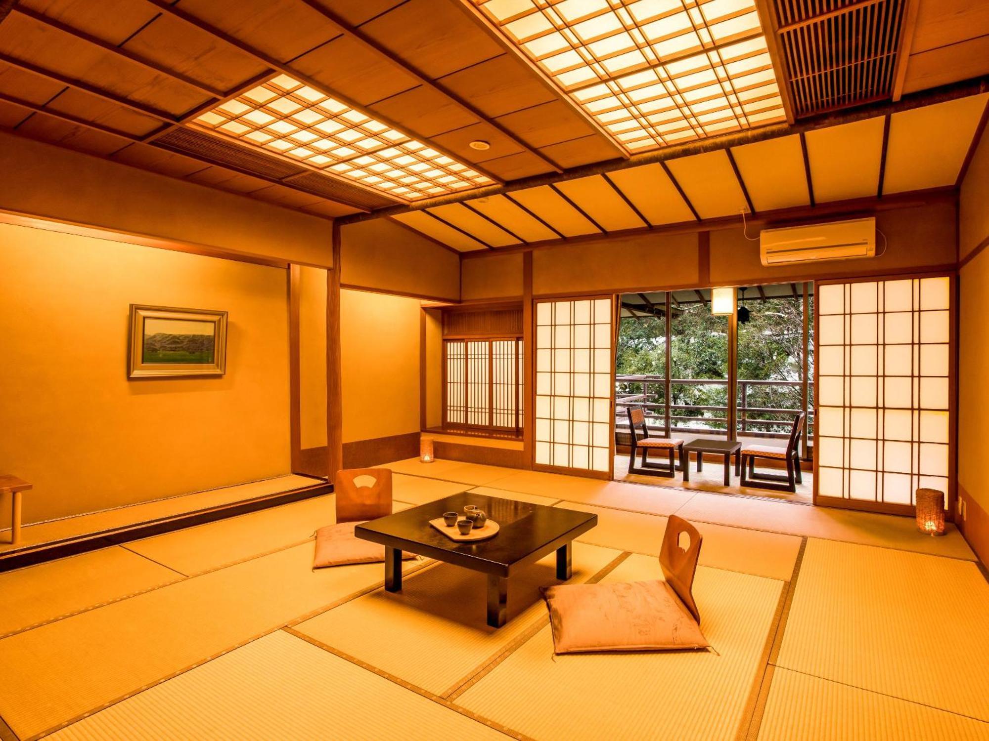 Ooedo Onsen Monogatari Premium Yoshinoya Irokuen Hotel Kaga  Bilik gambar